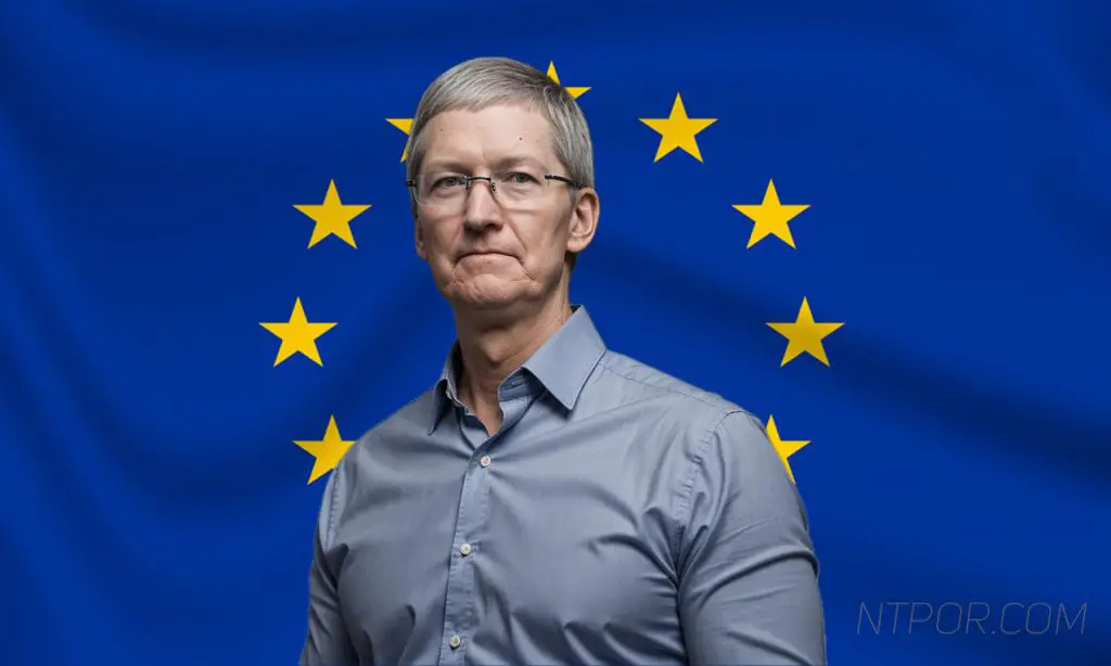 Tim Cook with Europe Flag